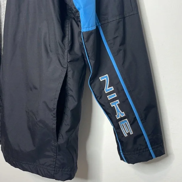 Nike Vintage Windbreaker - Picture 4 of 12